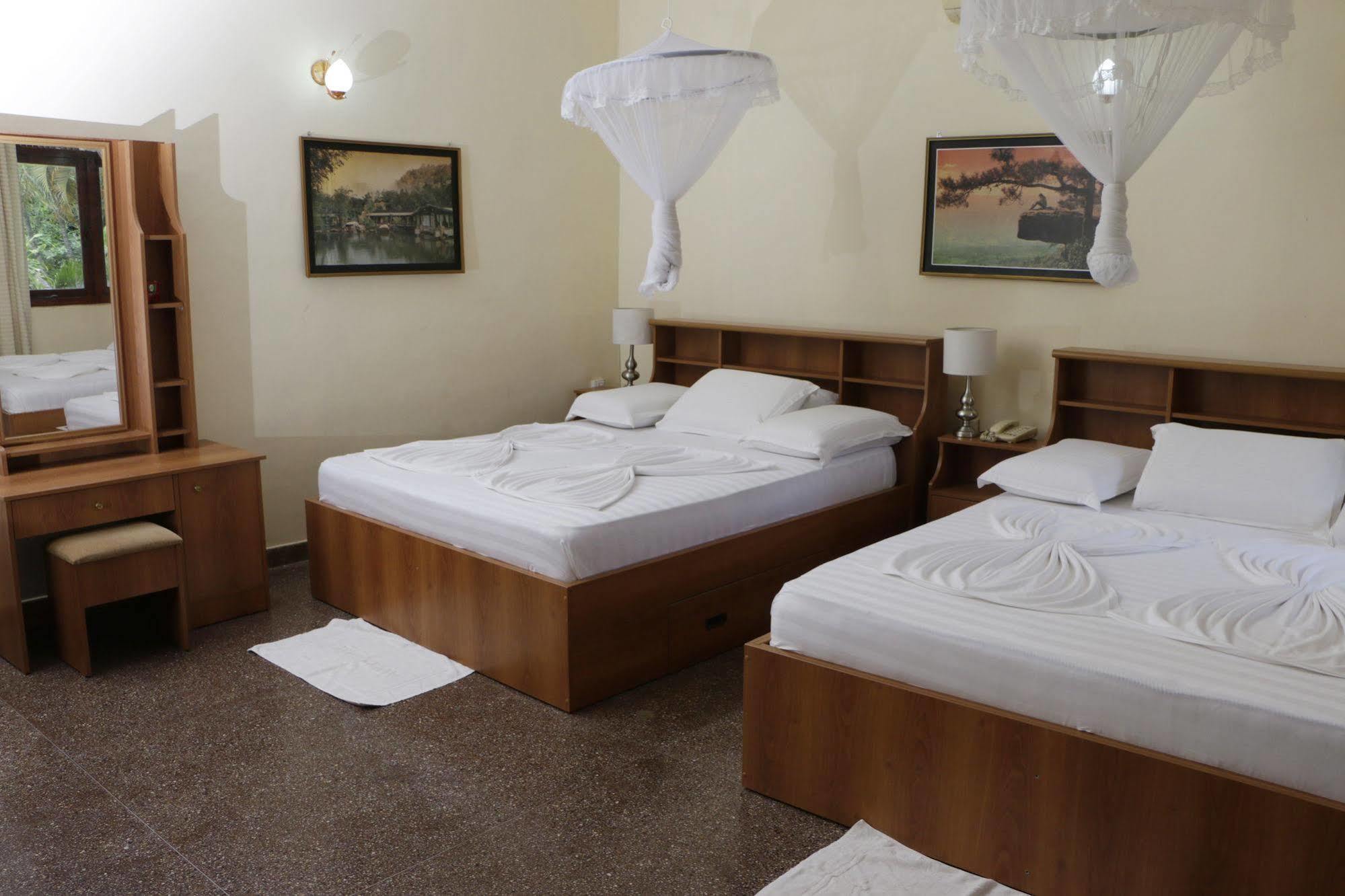 Milano Tourist Rest Hotel Anuradhapura Exterior photo